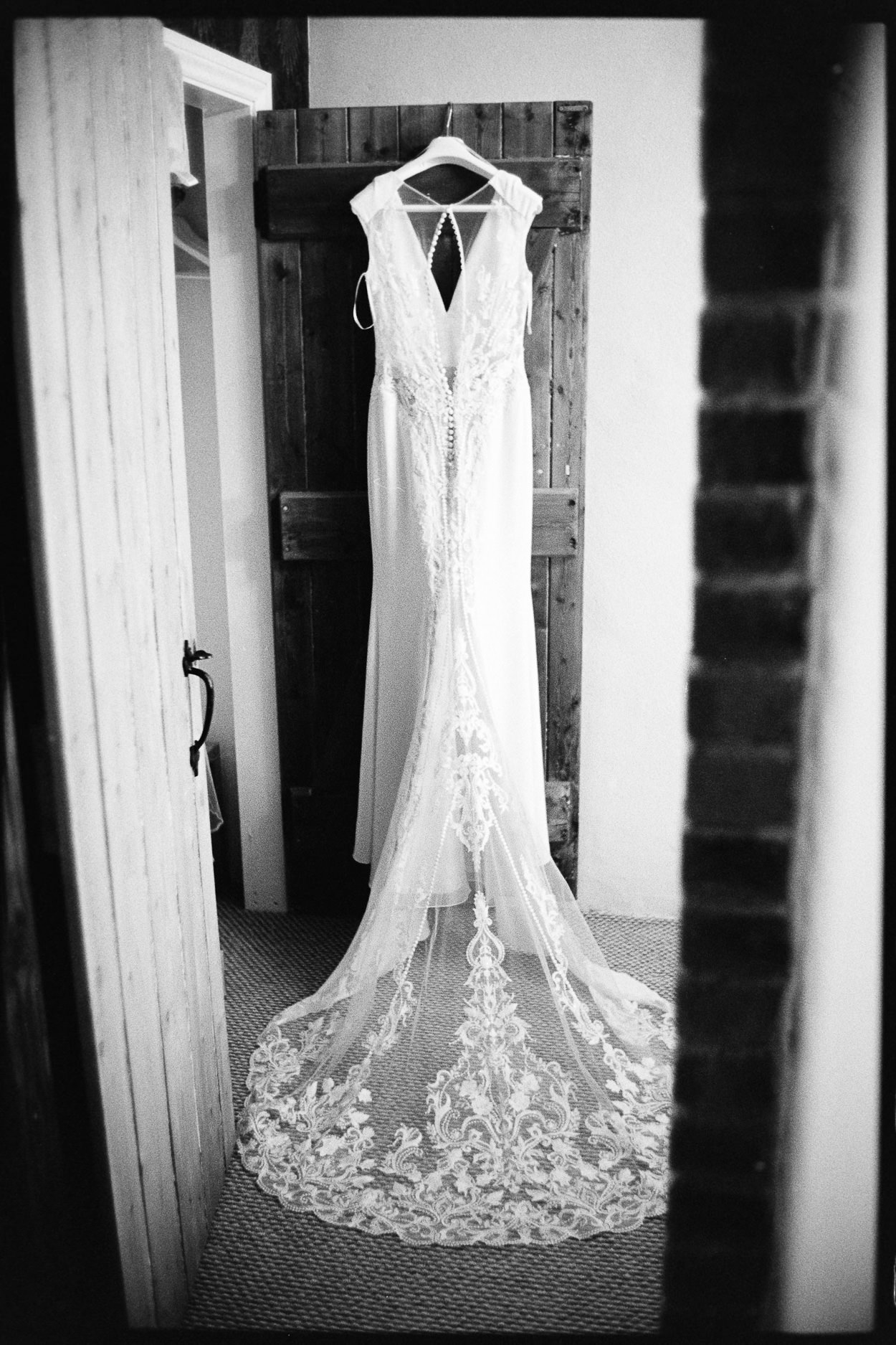 THE SHED AT MWNT WEDDING PHOTOGRAPHY CARDIGAN 125 THE SHED AT MWNT WEDDING PHOTOGRAPHY CARDIGAN 125